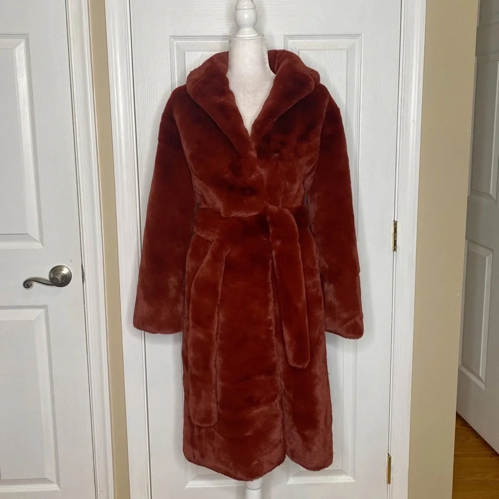 Allen Schwartz Greta Faux Fur Coat Red Size Small NWT - Picture 5 of 16